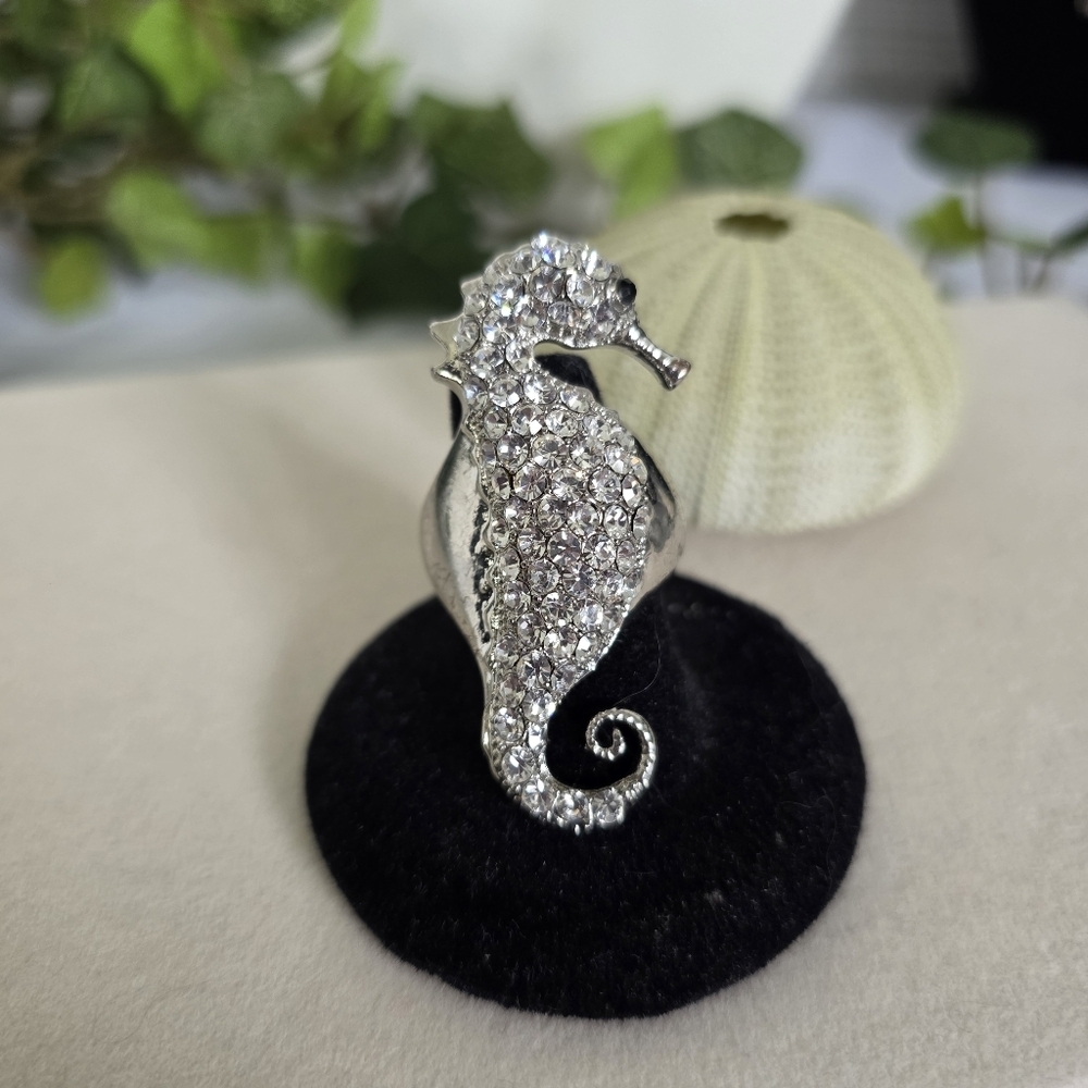 Statement Silver Pave Seashore Stretch Ring